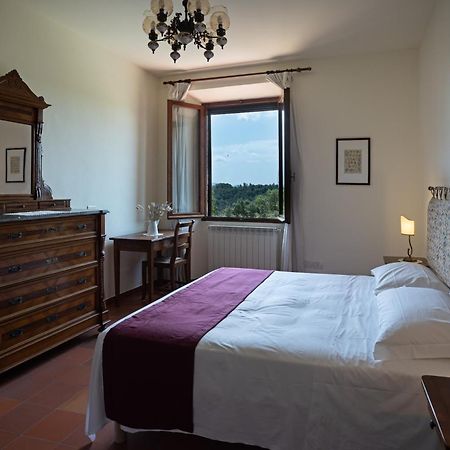 Agriturismo Castello Di Montauto San Gimignano Bagian luar foto